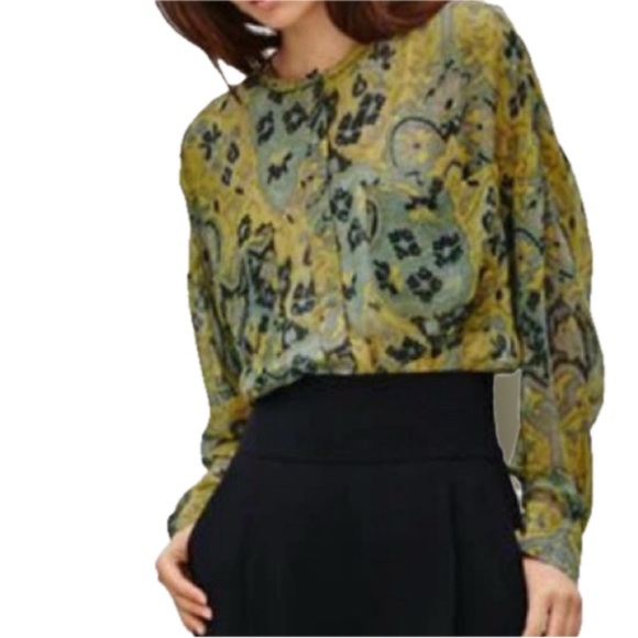 Wilfred Tops - Aritzia WILFRED Giffard 100% Silk Blouse - Medium, Abstract Floral Pattern, EUC